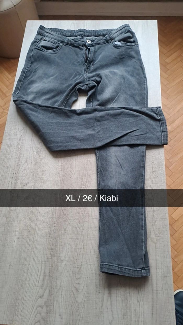 Jeans noir style délavé