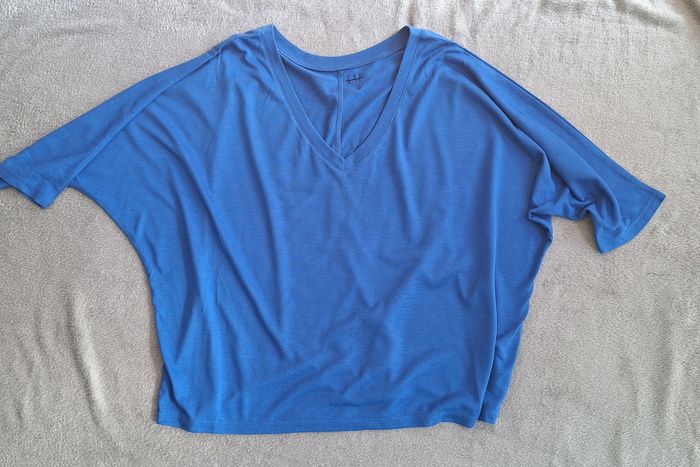 Lot neuf de 3 crop top, t-shirt court manches longues taille L - photo numéro 4