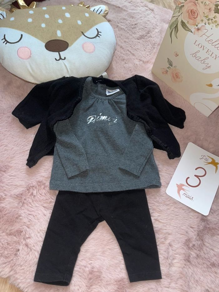 Ensemble legging,teeshirt ML et gilet