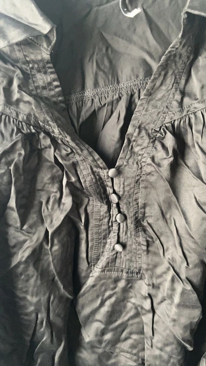 Haut Nina Kaufmann taille S peu portée. Prix neuf 59€. - photo numéro 4