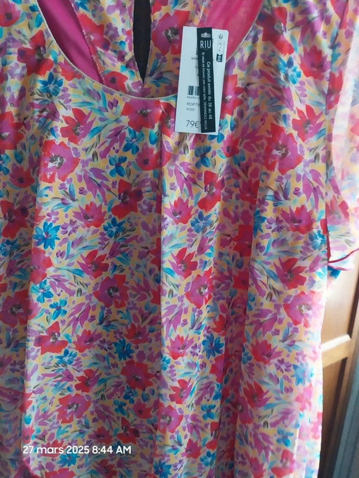 Robe courte imprimé à fleurs Rose - Riu Paris - taille 46 - photo numéro 7