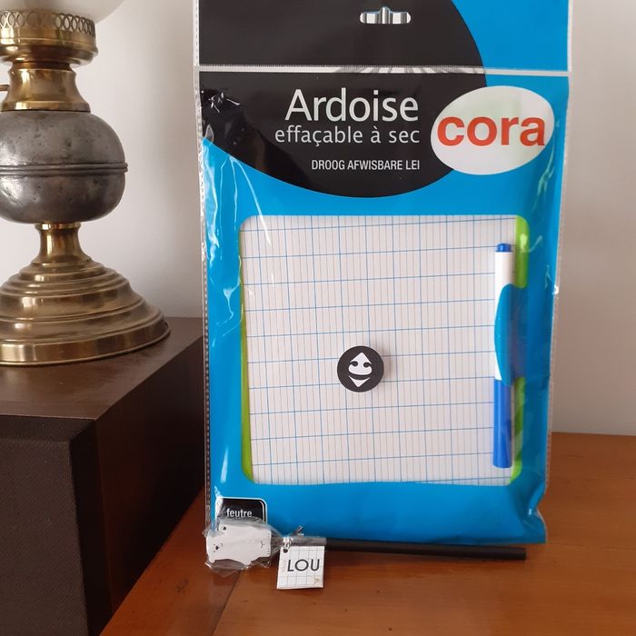Neuf: Ardoise effaçable/Feutre +Crayon-gomme Ourson - photo numéro 7