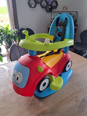 Pousse pousse trotteur voiture Smoby