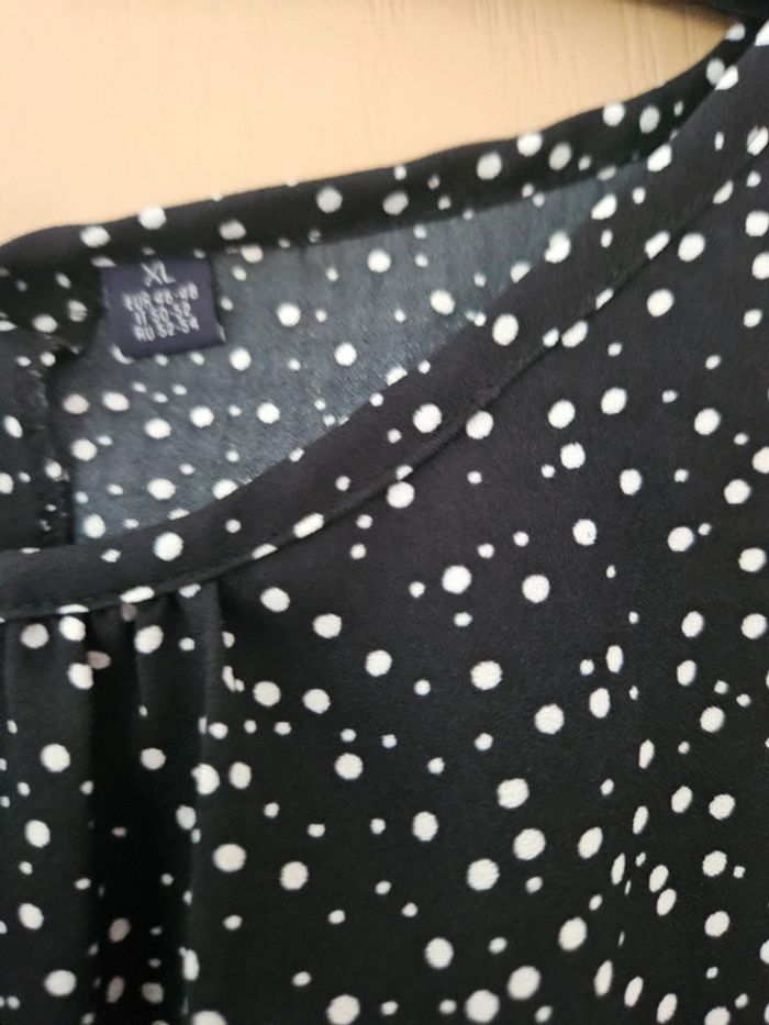 Blouse manches courtes - photo numéro 2