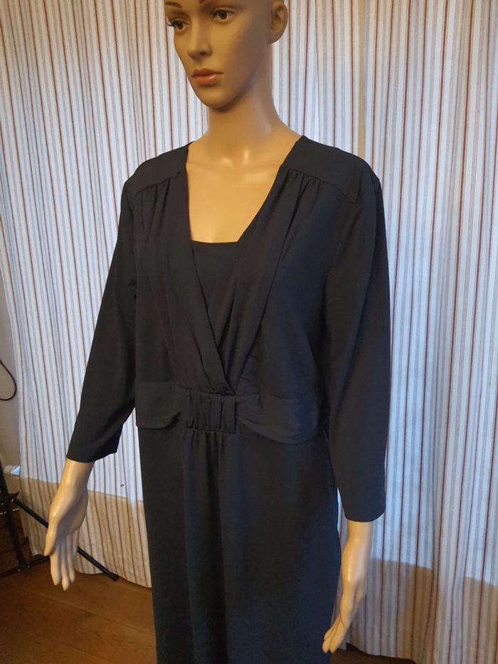 Jolie Robe bleu marine Charles Vögele fr be 46 - photo numéro 6