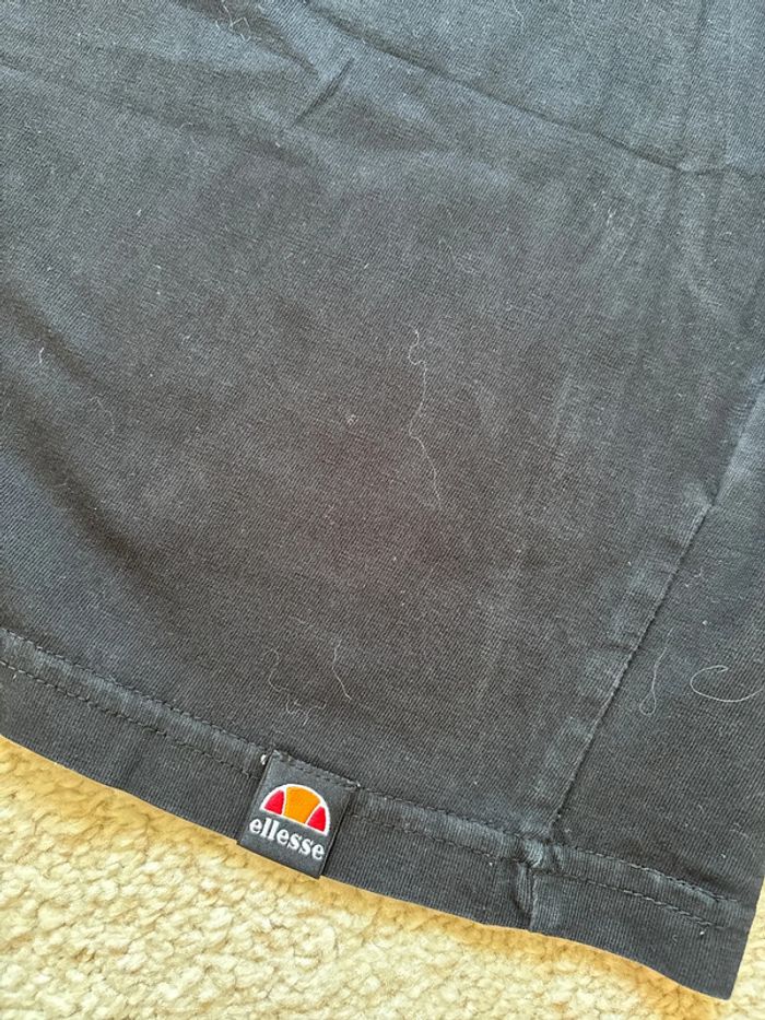 t shirt ellesse - photo numéro 2