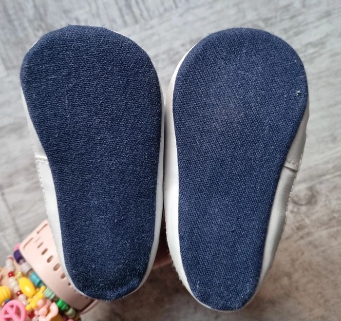 Chaussures 6.12 mois souple - photo numéro 4