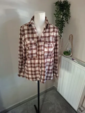 Chemise a carreaux