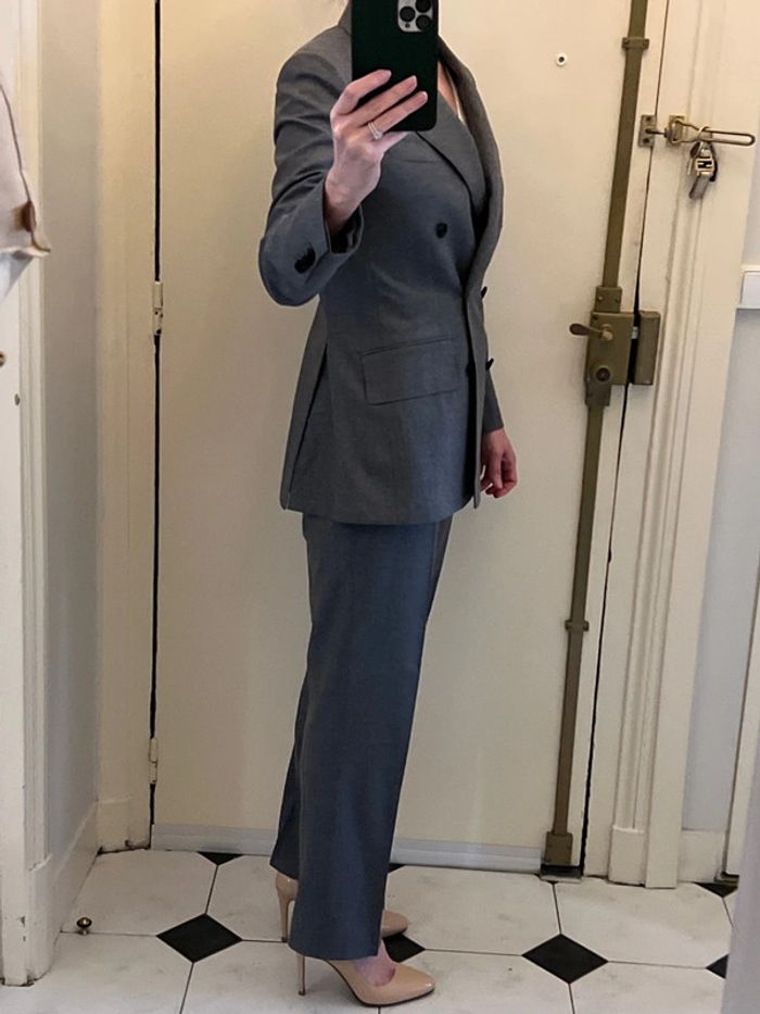 Tailleur pantalon gris clair veste croisée 6 boutons en laine et cachemire - Suitsupply