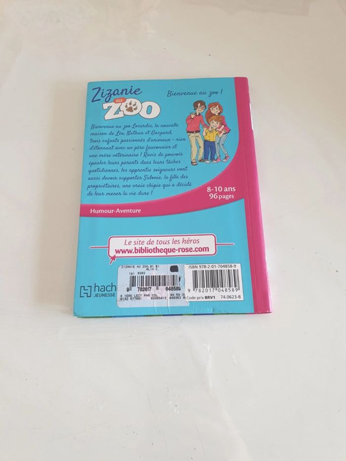 Livre Bibliothèque rose Zizanie au Zoo - photo numéro 2
