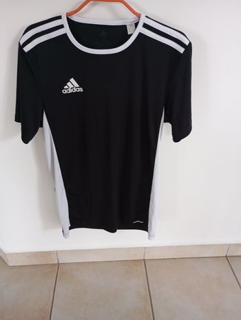 T shirt adidas