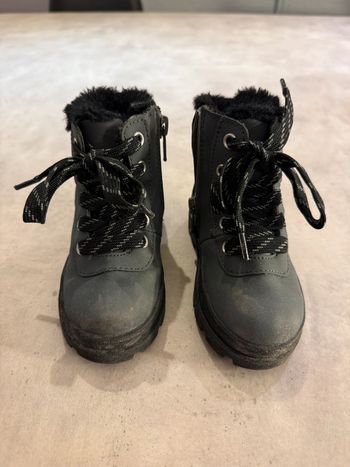 Bottines fourrées enfant H&M pointure 22