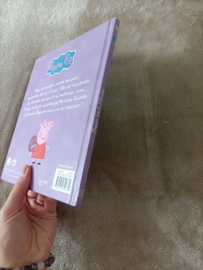 Livre Peppa Pig : Peppa va à l'école - photo numéro 3