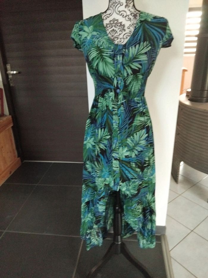 Robe longue mi mollets - photo numéro 3