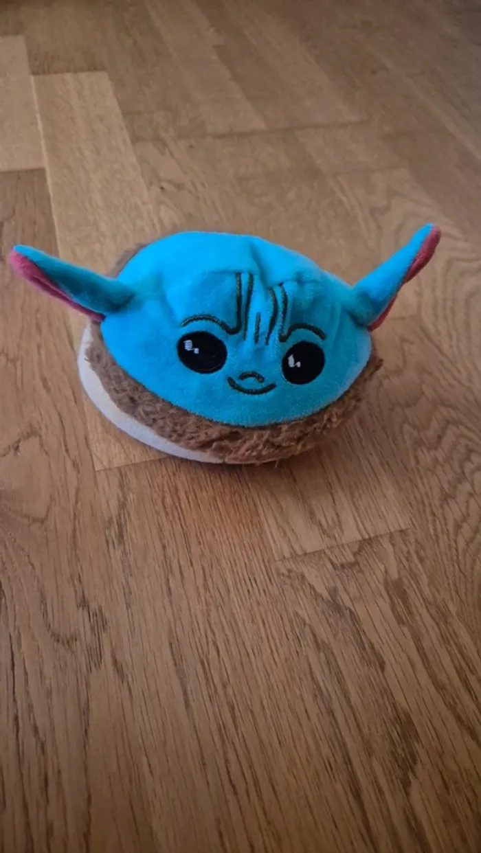 Peluche yoda reversible - photo numéro 2