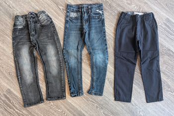 3 pantalons 3/4 ans