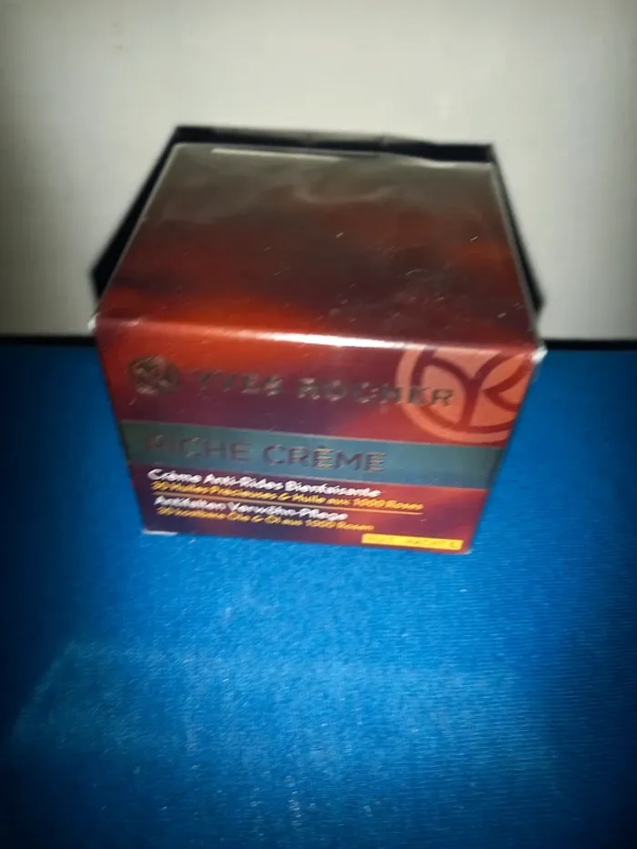 Riche crème anti-rides yves rocher nuit neus sous cellophane blister - photo numéro 2