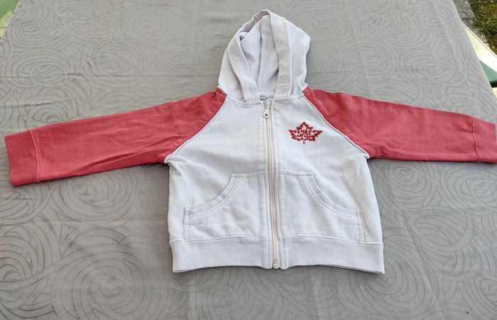 Gilet à capuche 4 ans