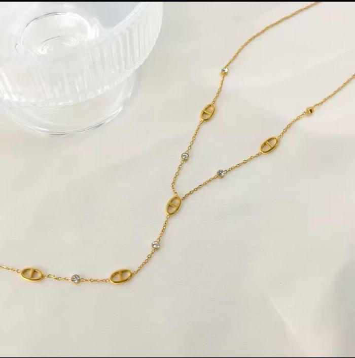 Collier en Y tendance