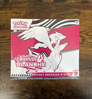Pokémon ETB EV10.5 Flamme Blanche