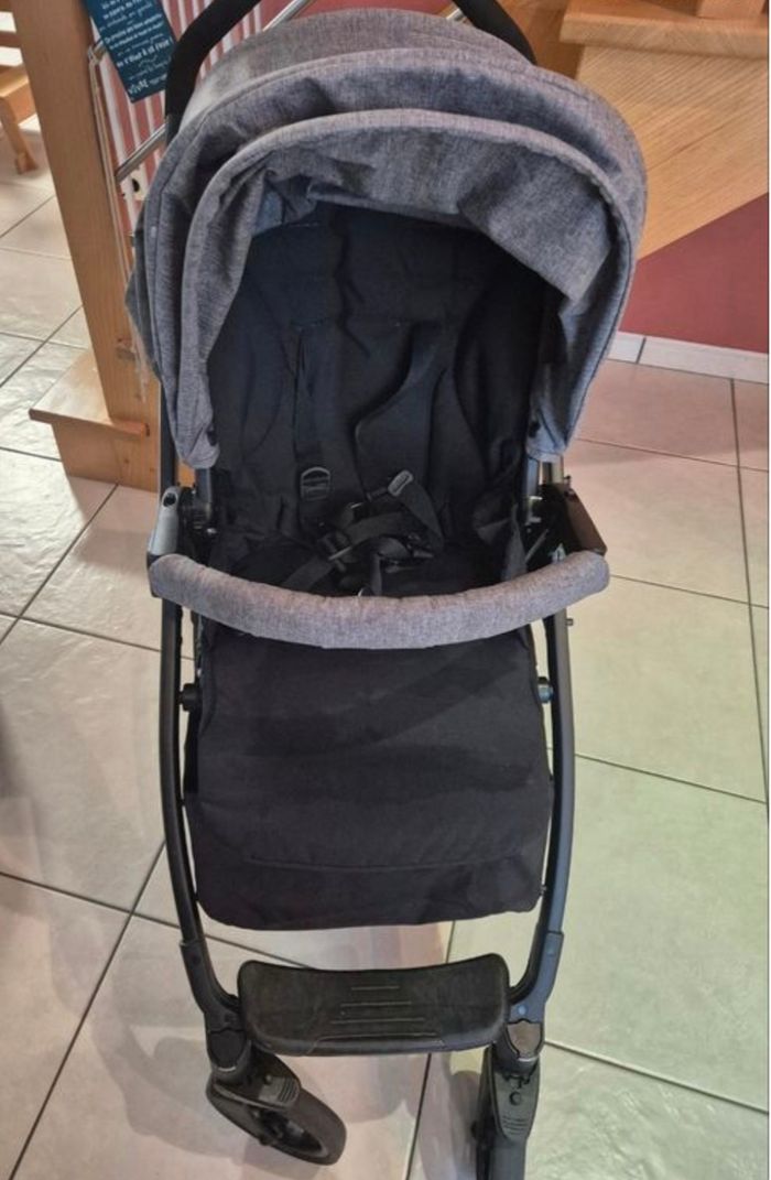 Poussette trio + base isofix - photo numéro 7
