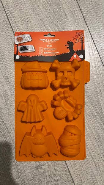 Moule à gâteau Halloween en silicone neuf