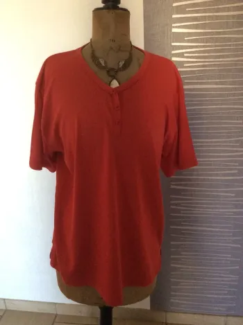 T-shirt rouge