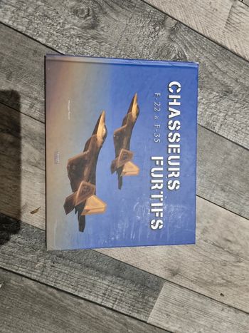 Livre sur les avions