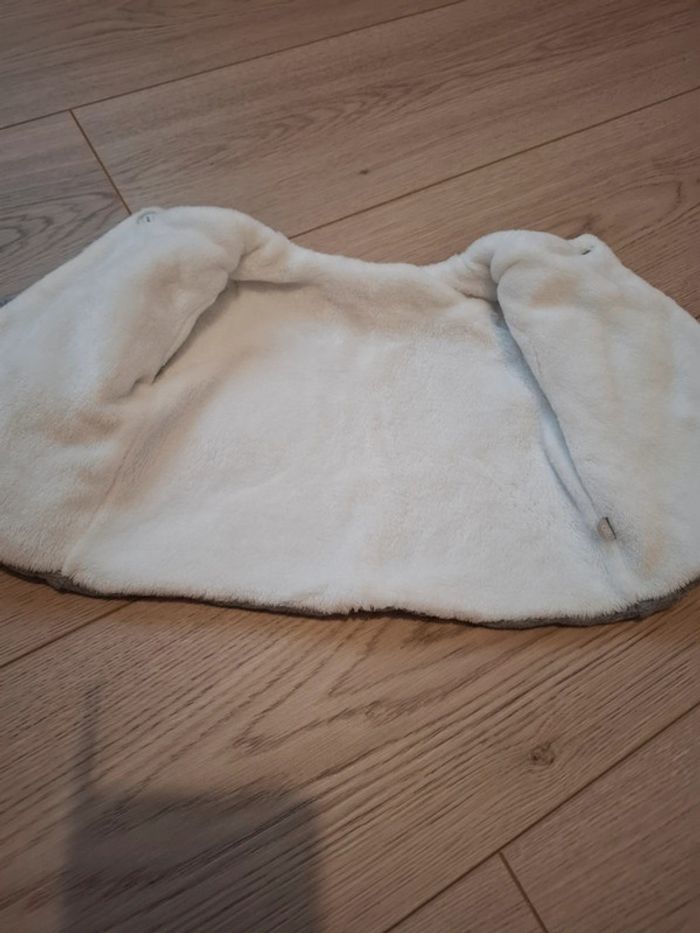 Gilet molletonné taille 3 mois - photo numéro 4