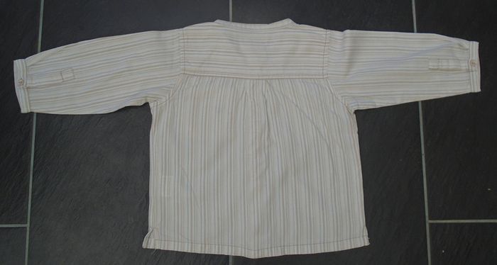 Jolie chemise à col tunisien garçon 18 mois - photo numéro 3