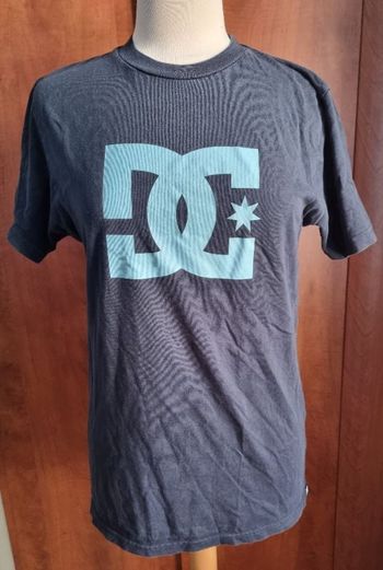 T-shirt imprimé taille M (DC)