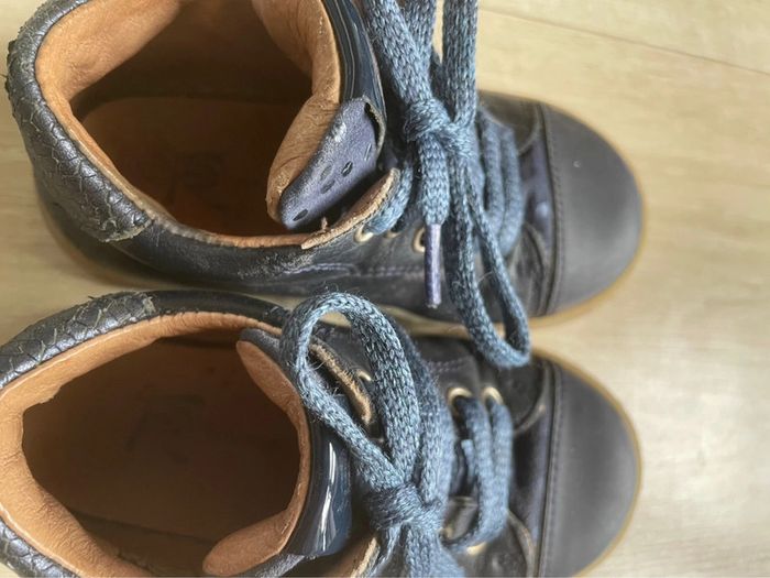 Chaussures 22 - photo numéro 4
