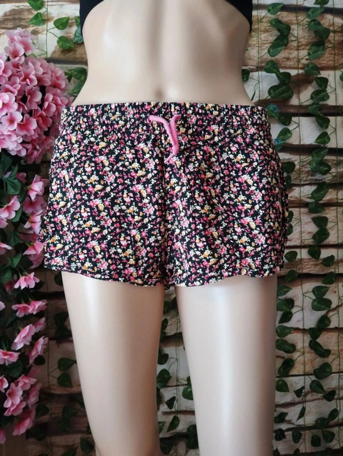 🌸Short fleuri Denim&Co Taille 40🌸 - photo numéro 2