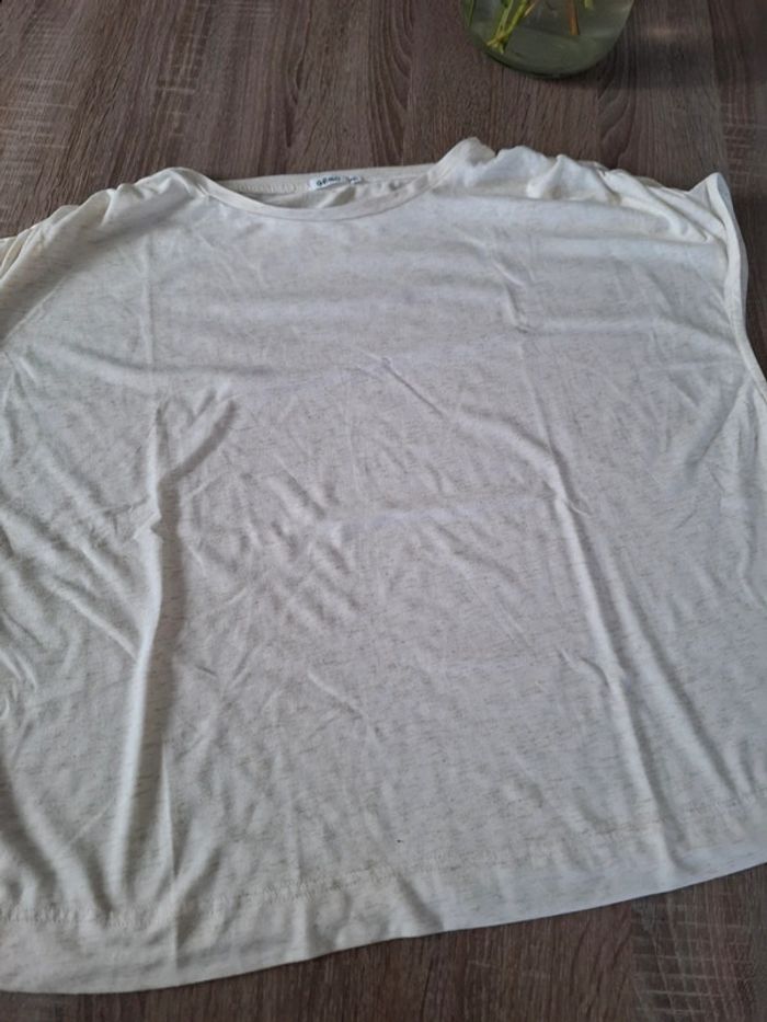 Lot de t-shirts femme taille XXL ou 46 - photo numéro 3