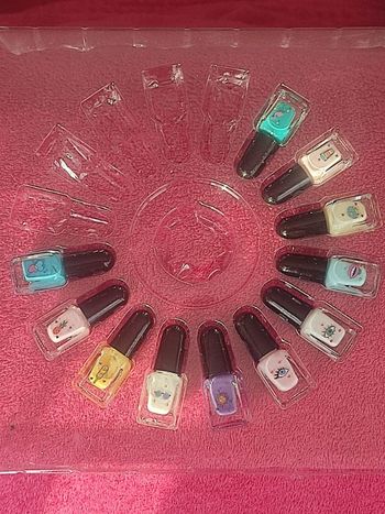 Lot 11 vernis à ongles