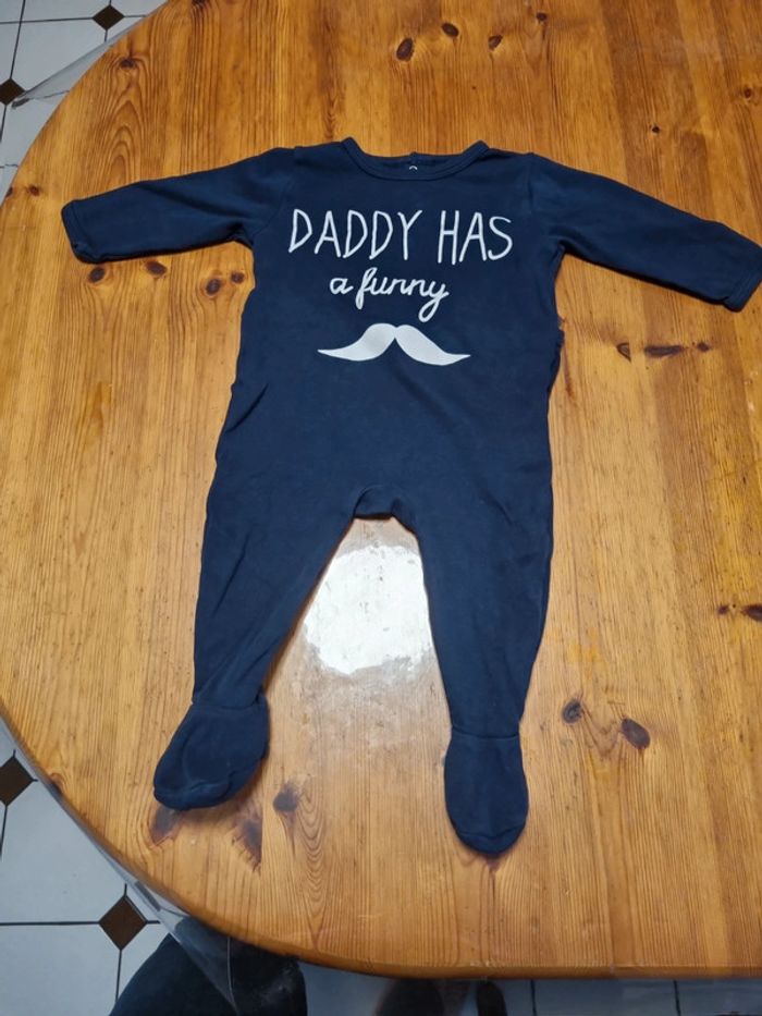 Pyjamas moustache Légè 9 mois