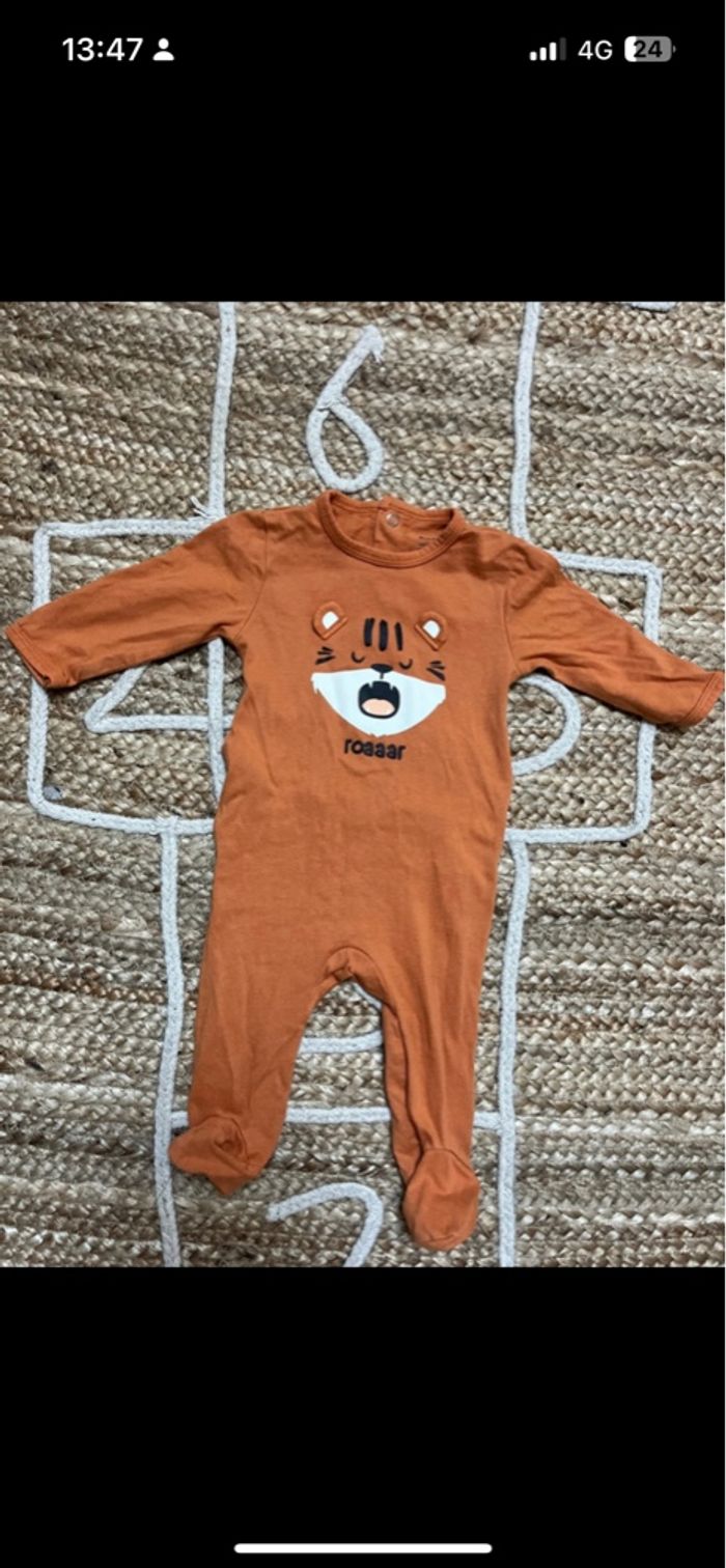 Lot 7 pyjamas 3 mois - photo numéro 2