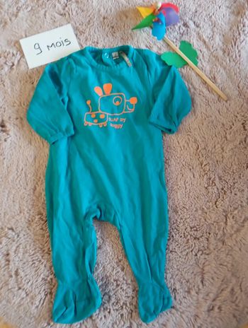 Pyjamas 9 mois
