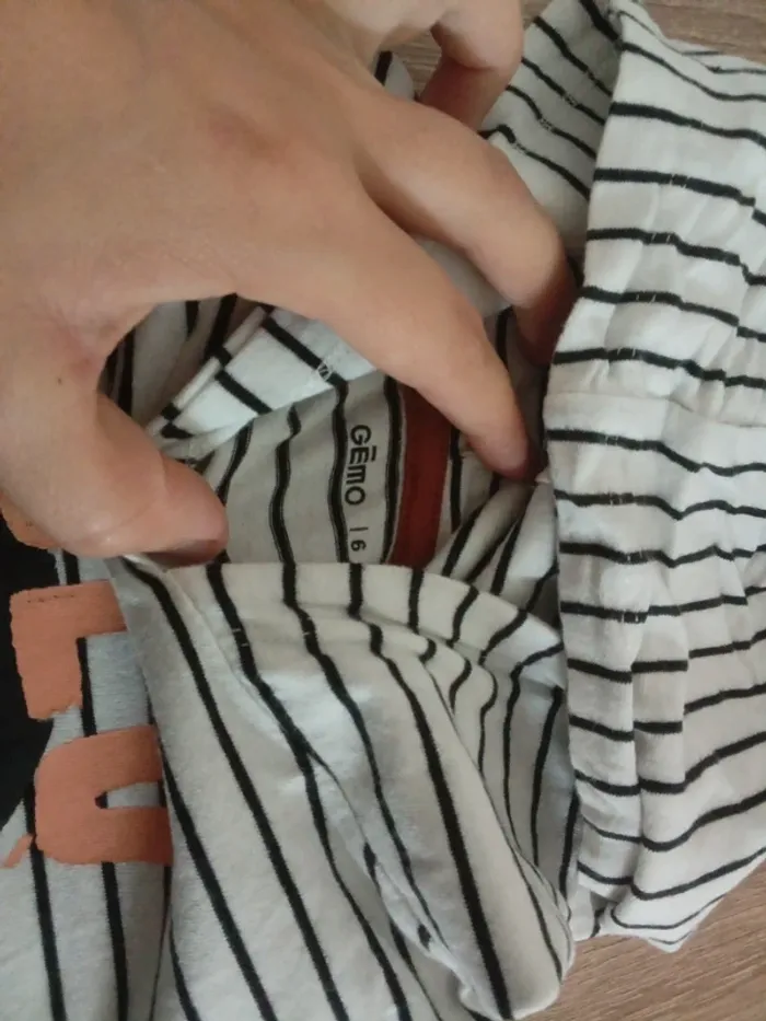 🌹lot de 2 tee shirt gemo/ zombizity🌹 - photo numéro 5