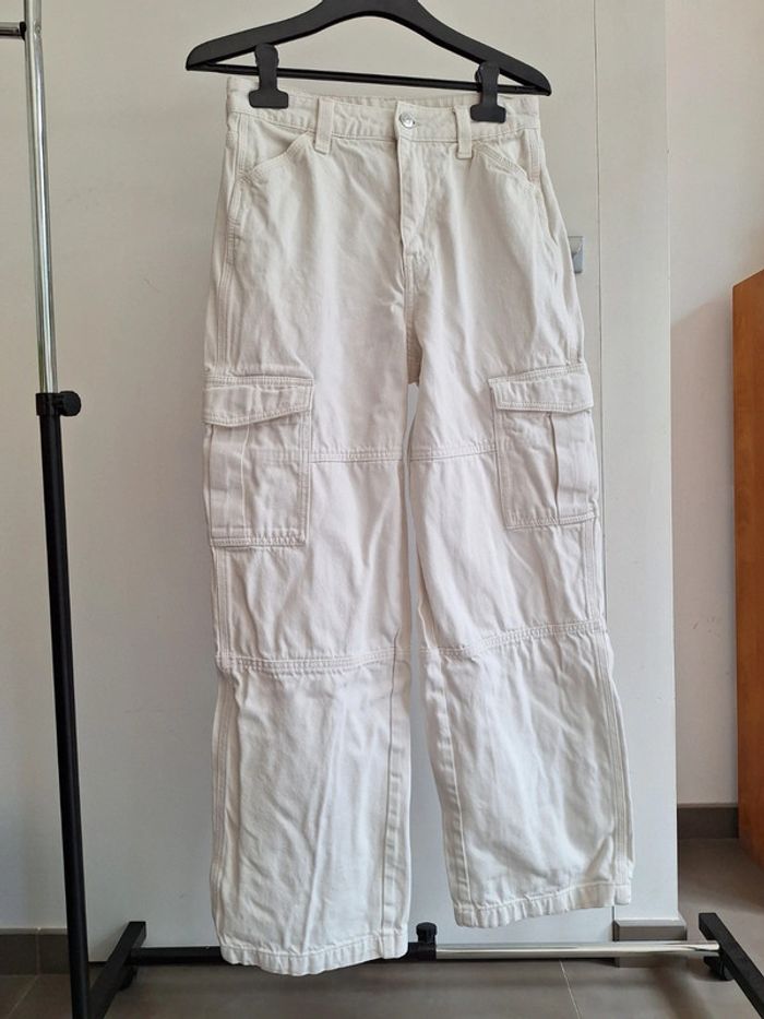 Jean blanc cargo HM femme S 36