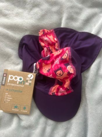 Chapeau de soleil/ casquette  anti uv 2-3 ans neuf