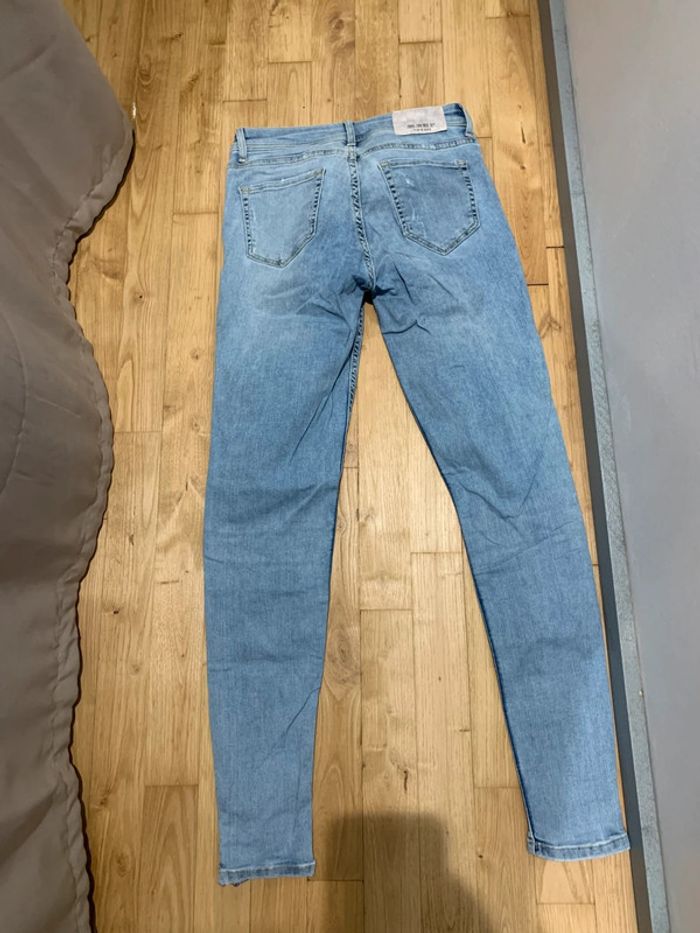 Jean femme Zara taille 34 - photo numéro 7