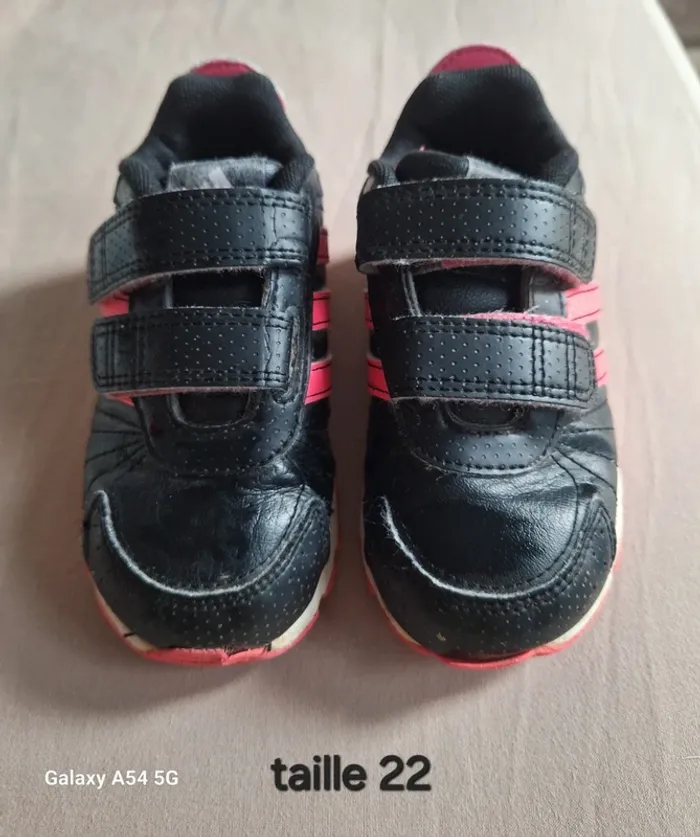 🎀 basket adidas taille 22 🎀