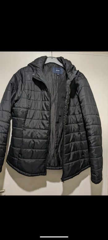 Doudoune femme Kiabi noire. Taille XL