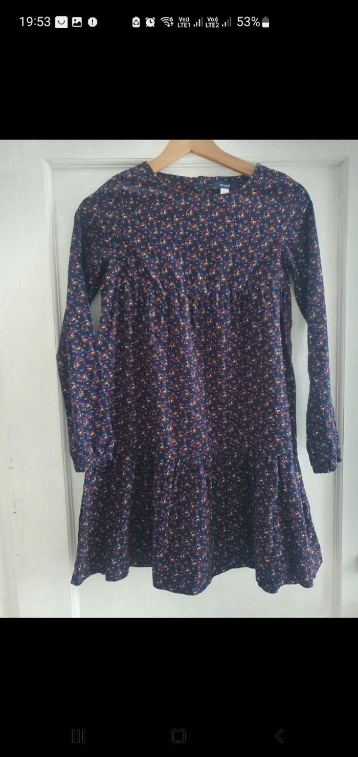 Robe en velours côtelé