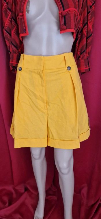 Beau short taille haute, taille 42