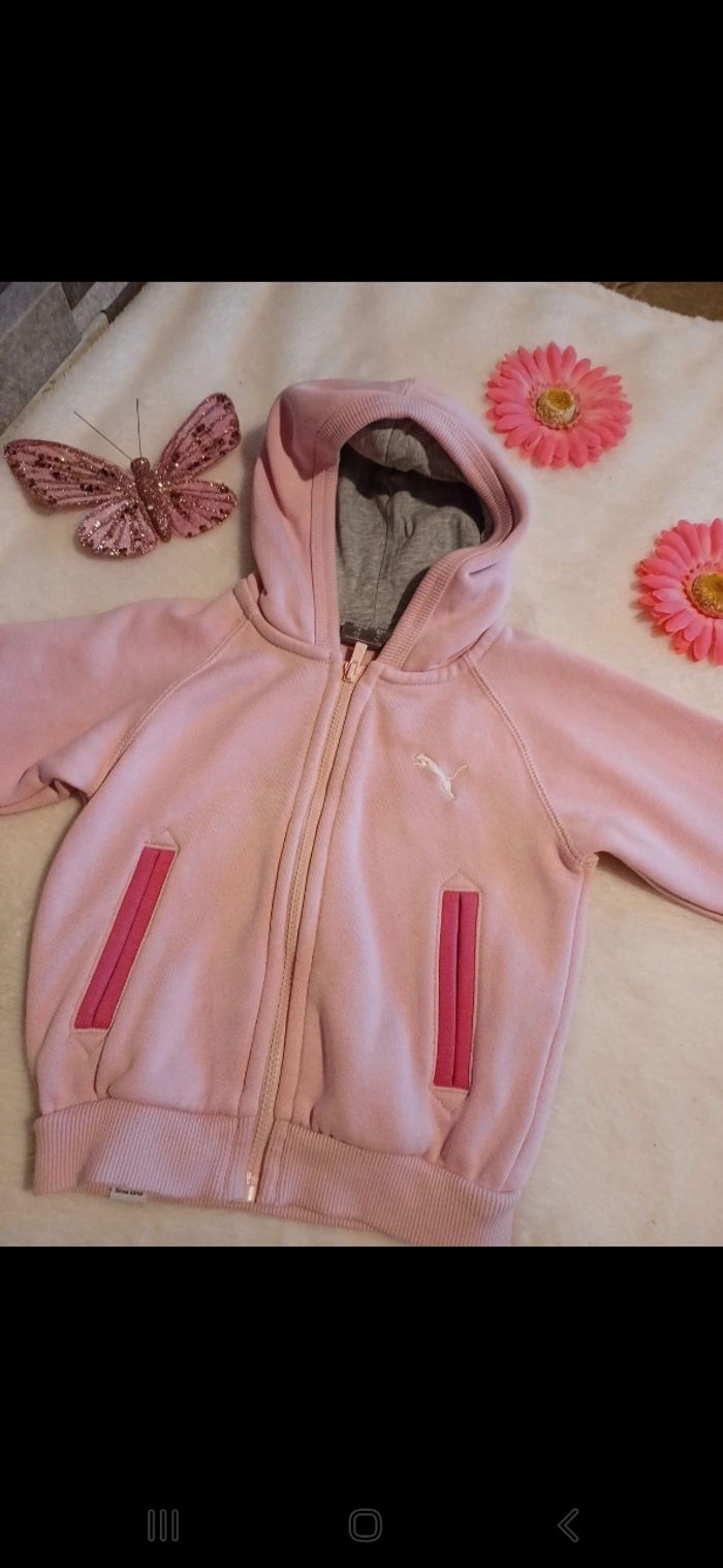 Survêtement Puma bébé taille 12 mois - photo numéro 2