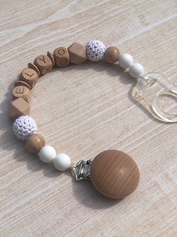 Attache tétine personnalisable