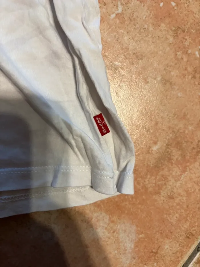 Tee shirt levis - photo numéro 2
