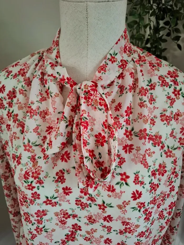 Blouse Fleuri🌸 - photo numéro 2